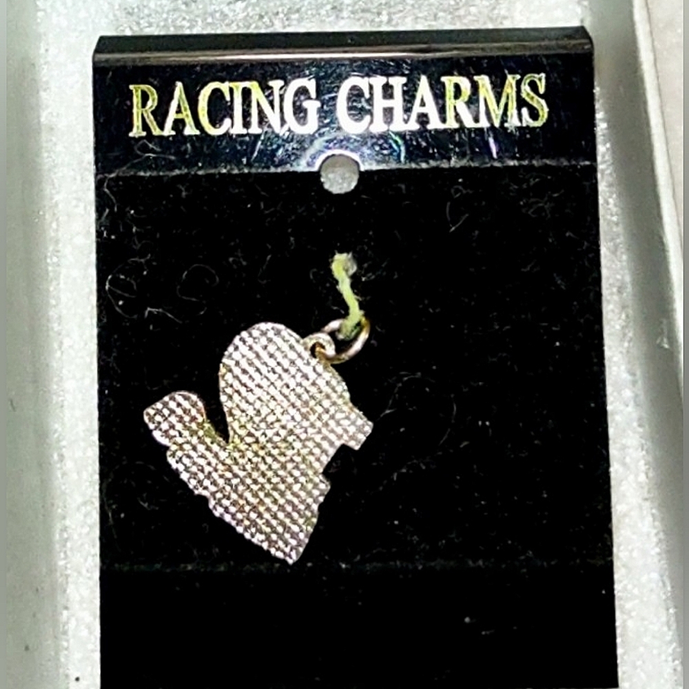 I ♥️ RACING Charm - Picture 2 of 9